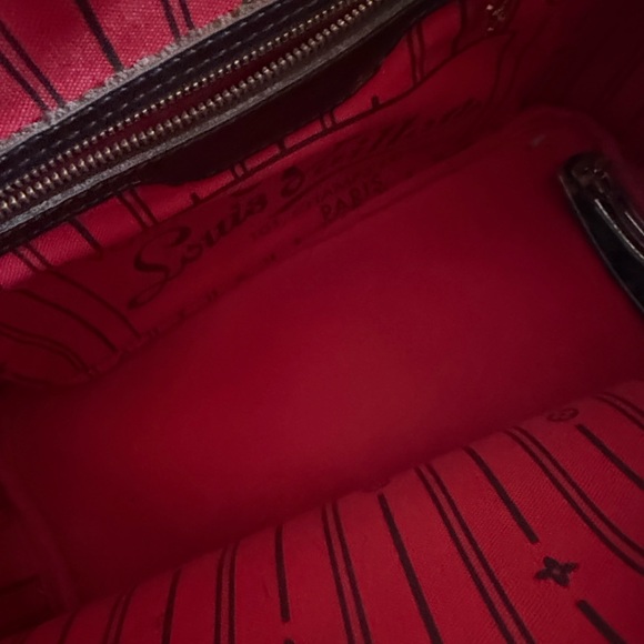 Louis Vuitton Black and Brown Checkered Tote - Picture 10 of 12